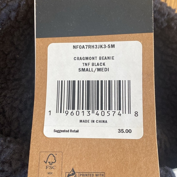 North Face Sherpa beanie NWT - Picture 3 of 4